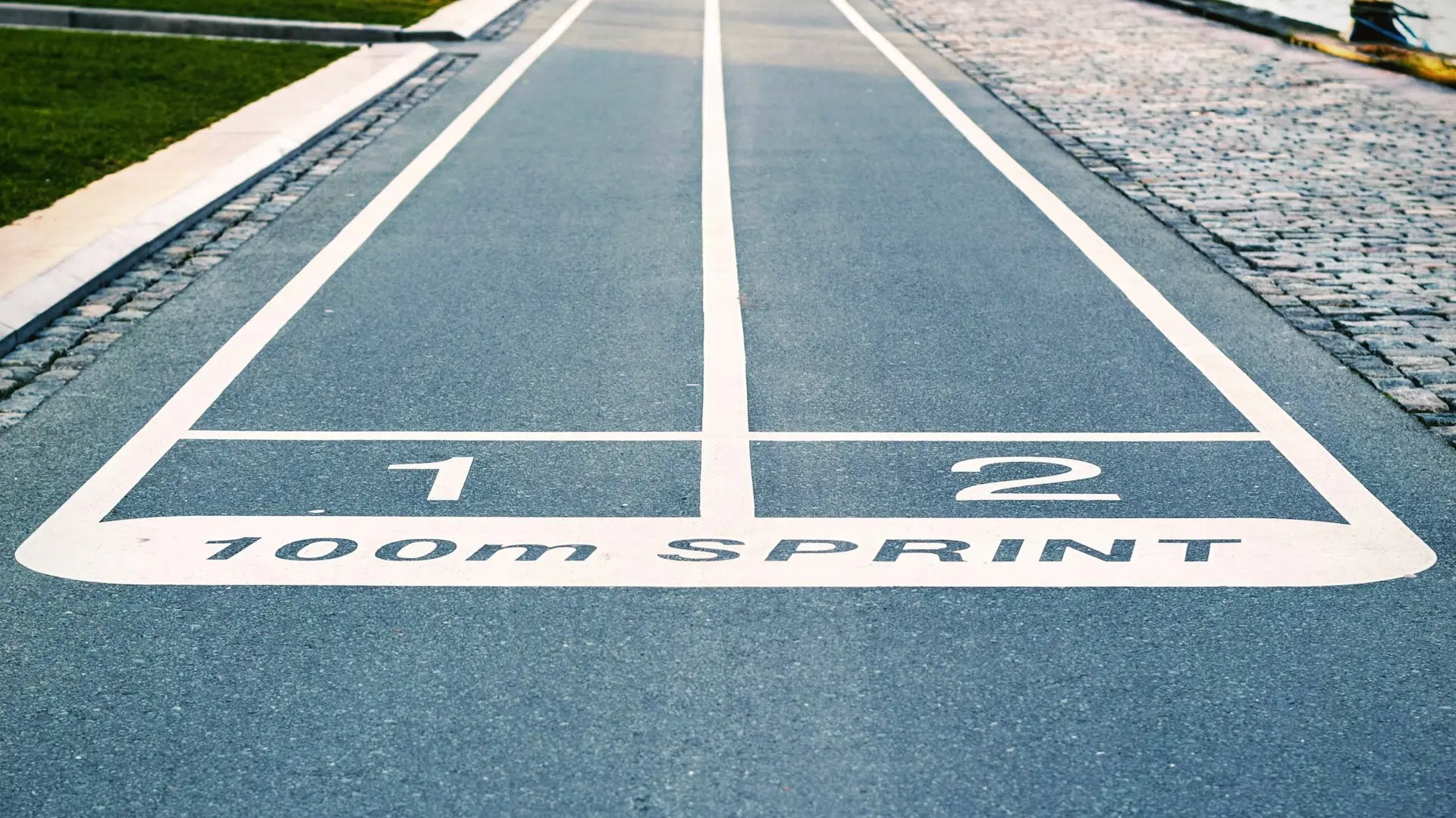 100 meter dash lane
